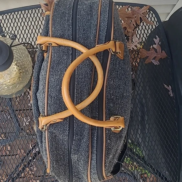Cambridge Vintage Gray Tweed and Leather Carry-On Satchel Weekender Bag - Picture 7 of 11